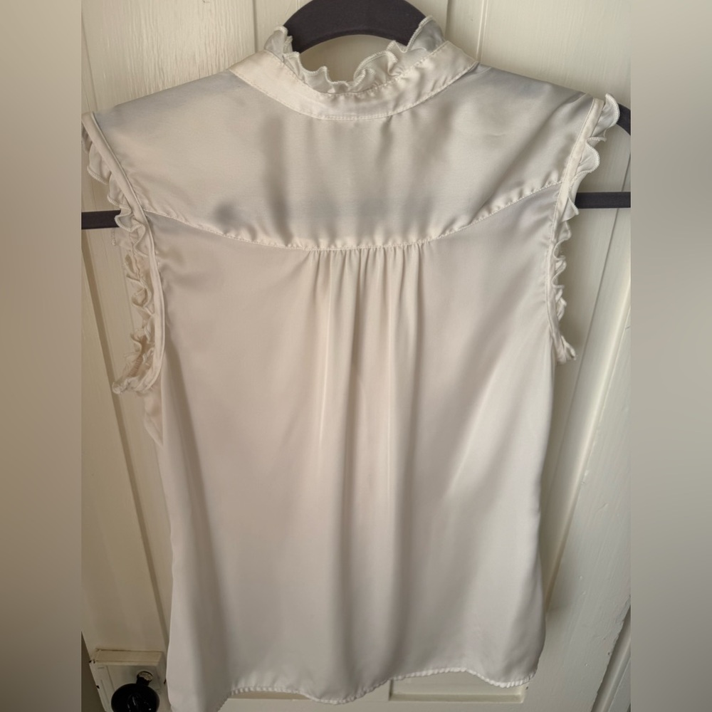 Converse Ivory Ruffled Blouse - Picture 3 of 4